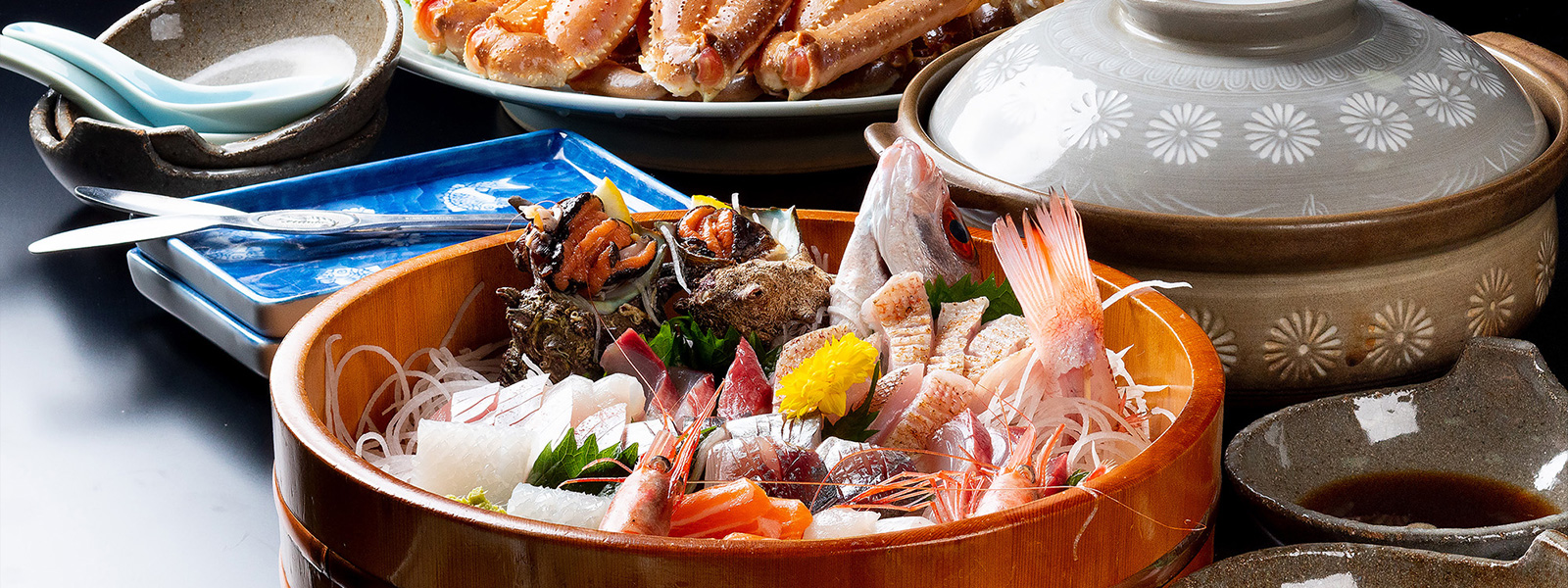 新鮮な日本海の魚介類コース